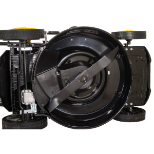 Газонокосилка бензиновая Huter GLM-7.0 SL Газонокосилка бензиновая Huter GLM-7.0 SL