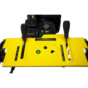 Снегоуборщик бензиновый Huter SGC 4100LX Снегоуборщик бензиновый Huter SGC 4100LX