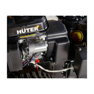 Снегоуборщик бензиновый Huter SGC 4800B Снегоуборщик бензиновый Huter SGC 4800B